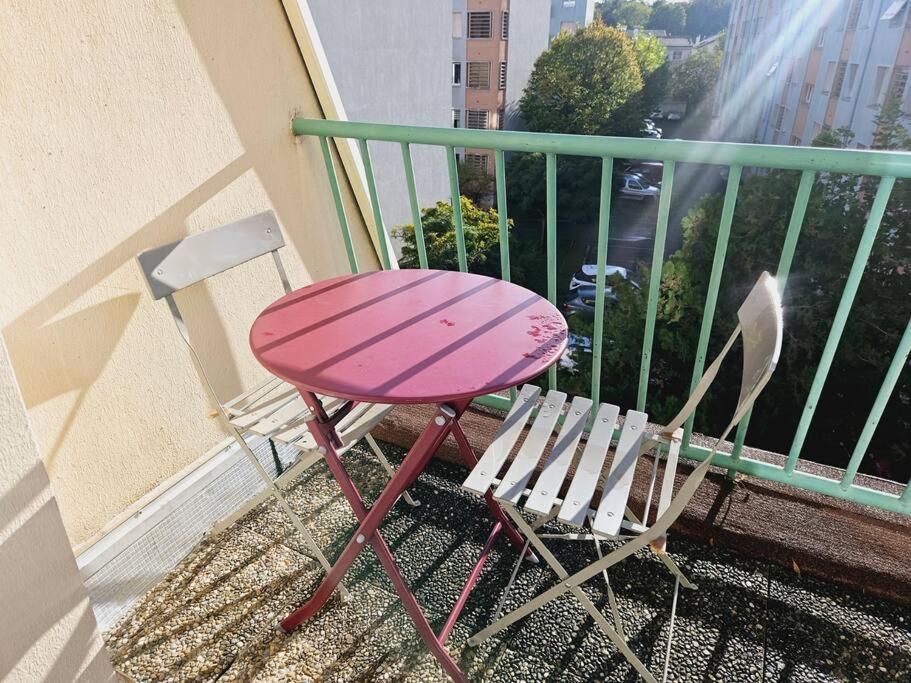 Le Studio De Max - Terrasse Et Parking Valence  Eksteriør billede